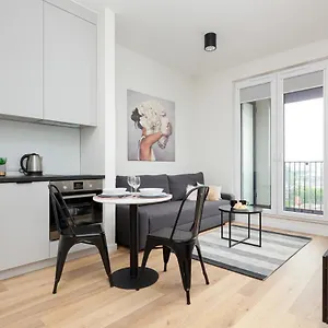 Business Center Wola Ordona By Renters Варшава